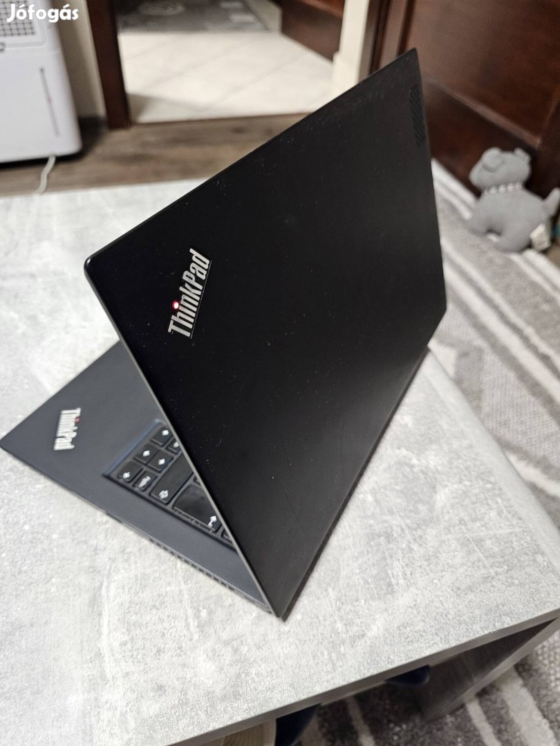 Lenovo t480s laptop i7 8550 8gb/256 win11