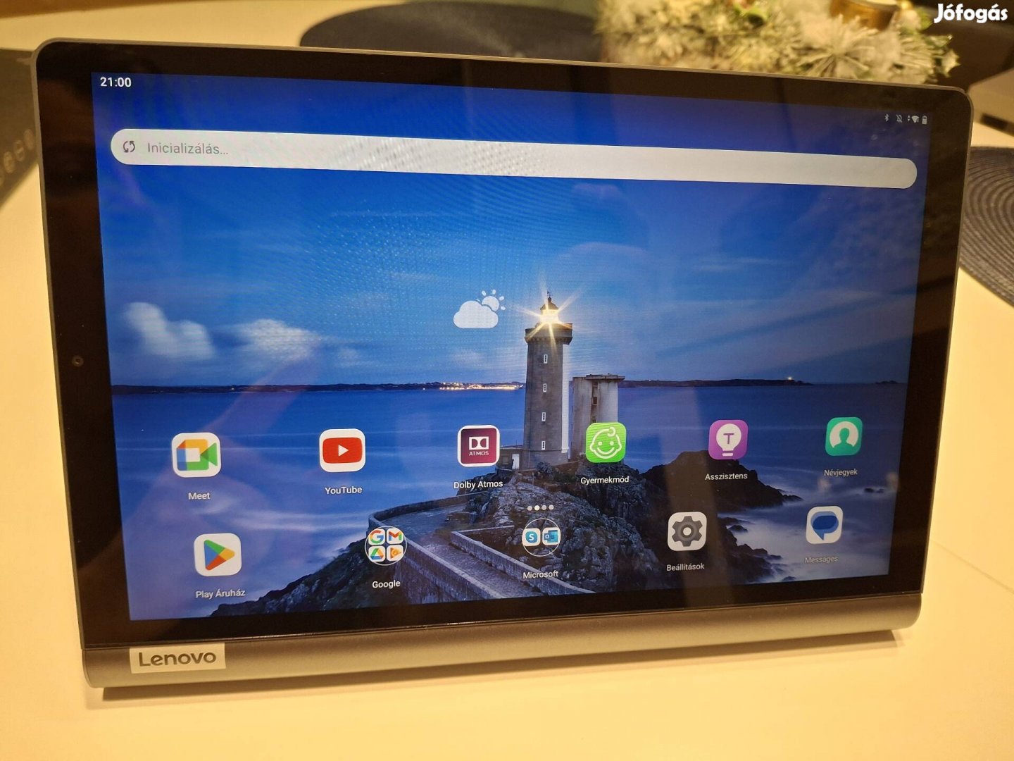 Lenovo yoga smart tab 10