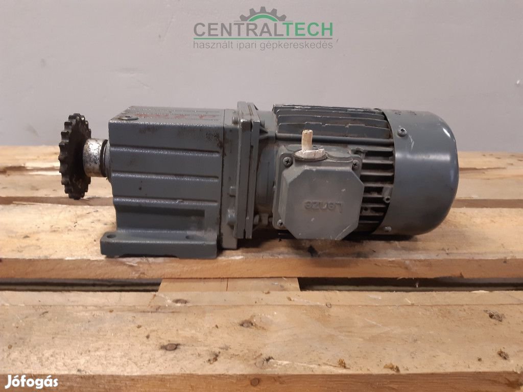 Lenze hajtómű 0,37kw 64 ford hajtóműves motor