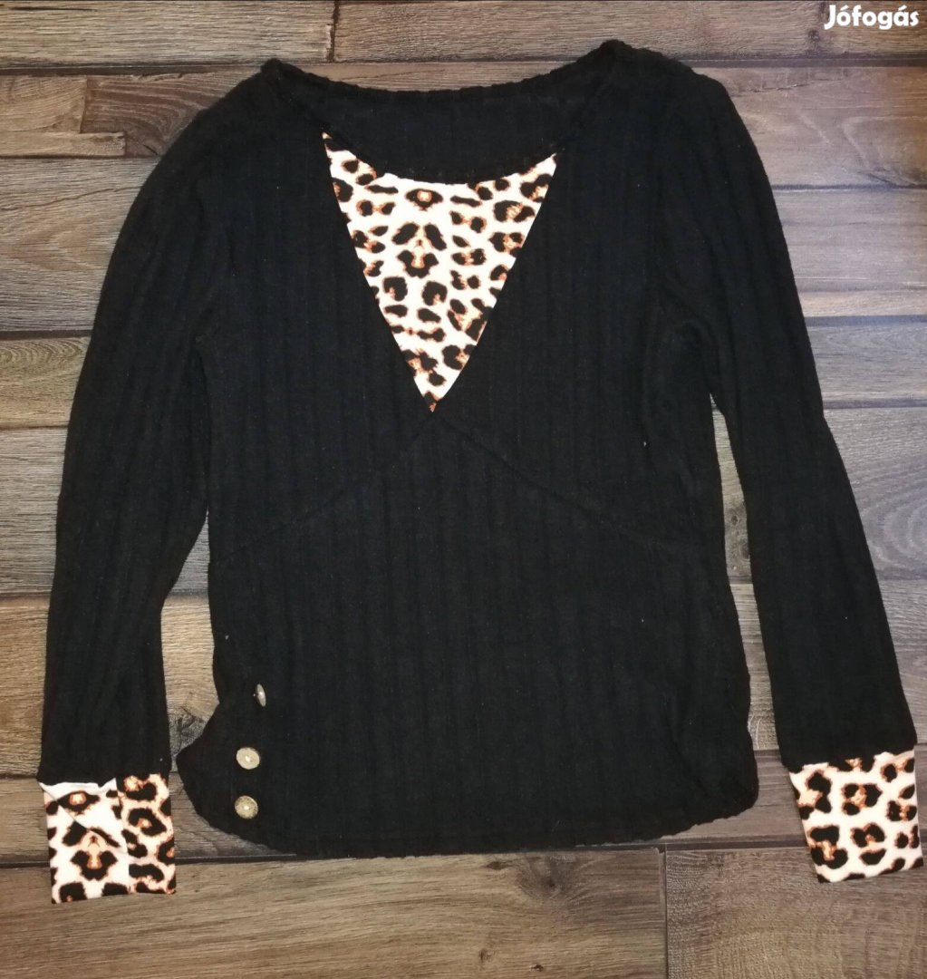 Leopárdmintás fekete felső, 36-os