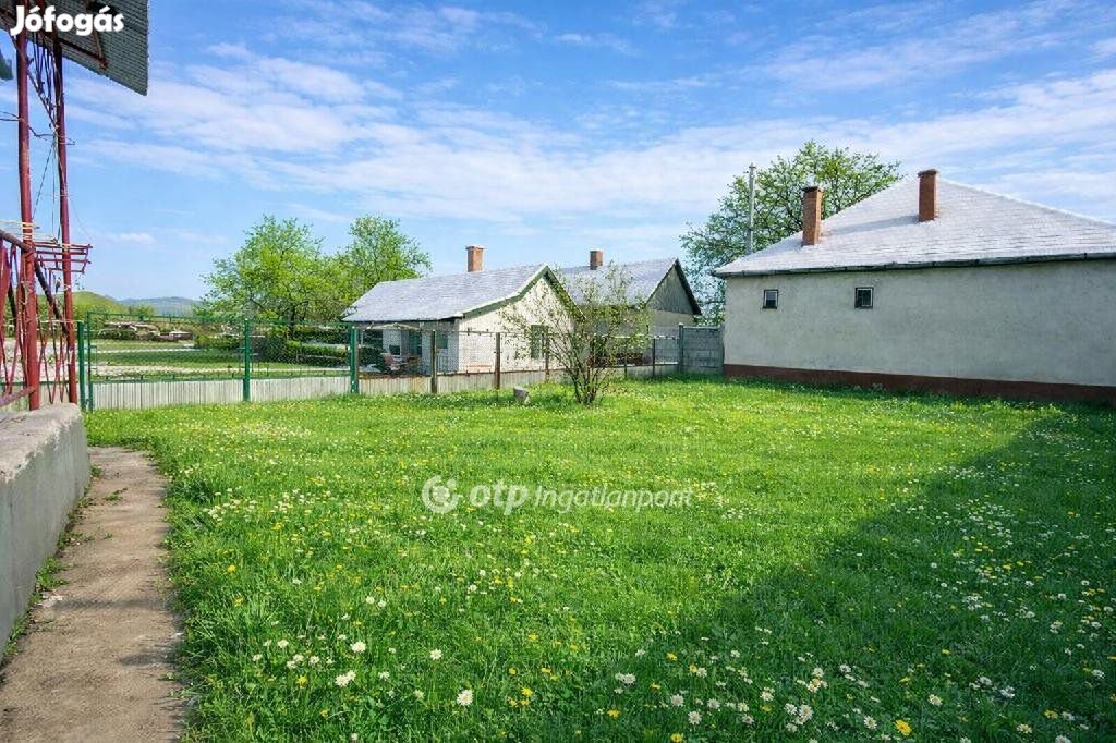 Létavértesi 100 nm-es ház eladó