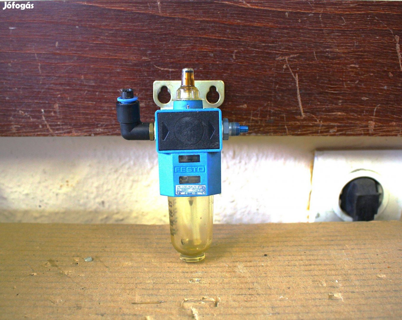 Levegőelőkészítő olajzó Festo 7030