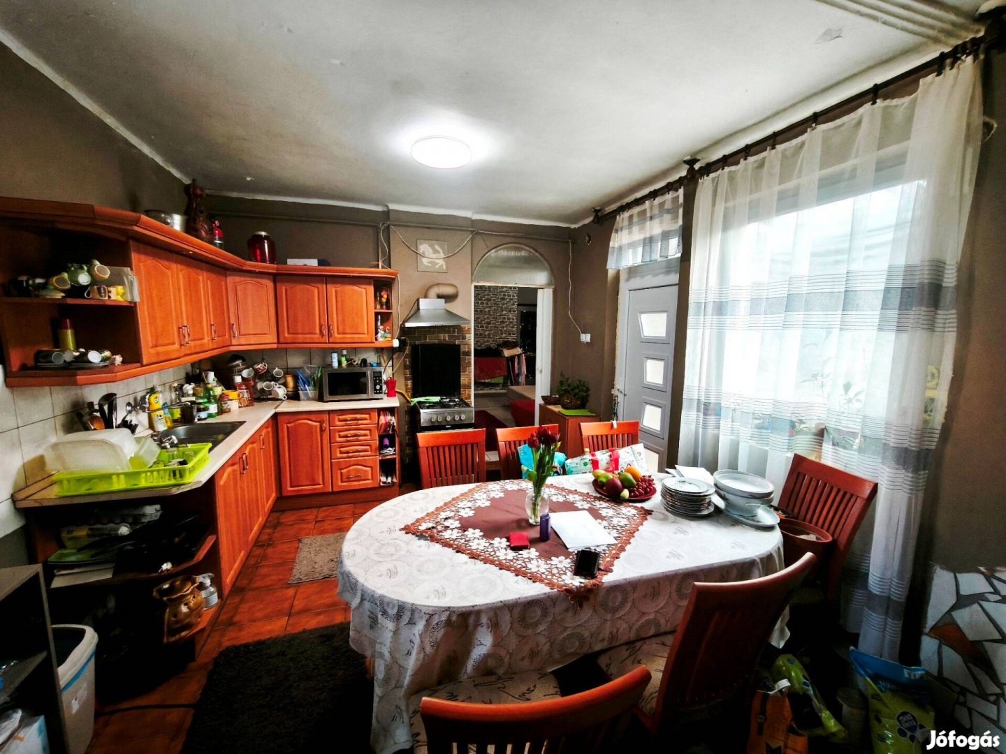 Levelek Központi Részén Családi Ház Eladó