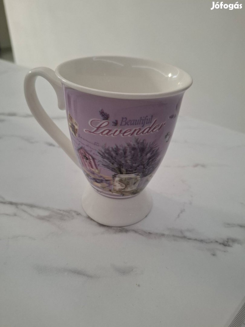Levendulás porcelán bögre
