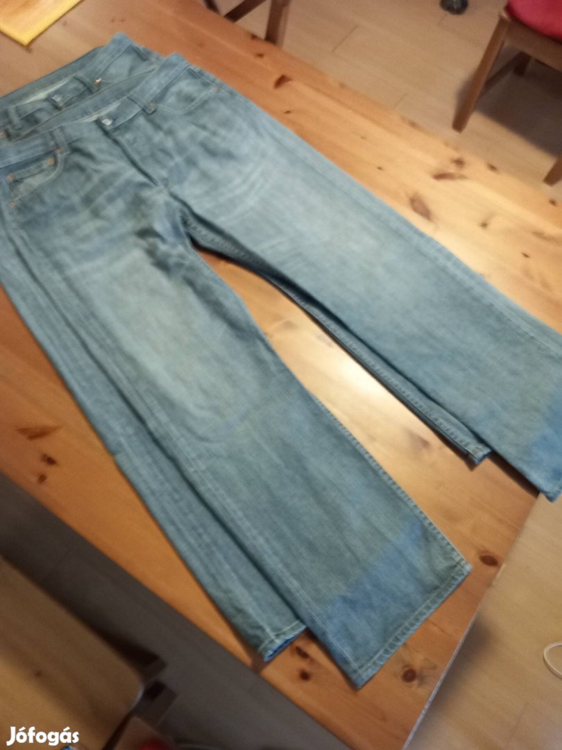 Levis 501 férfi koptatott kék farmernadrág /2 db/