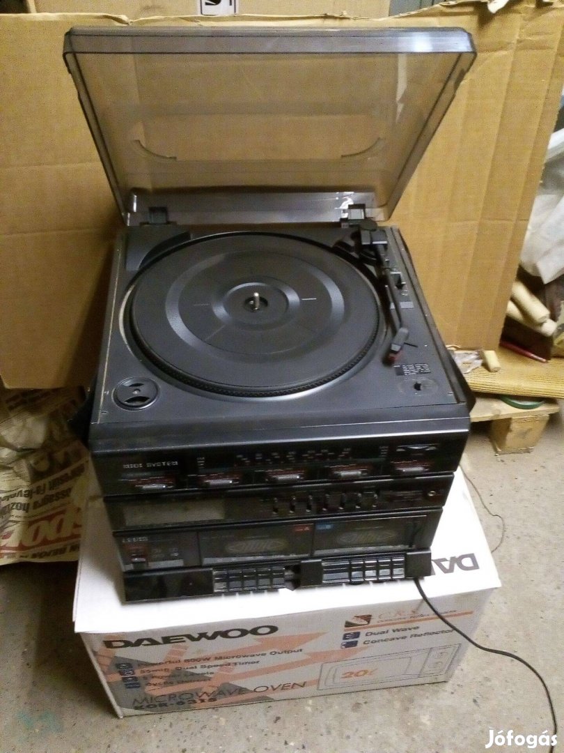 Levis KS990 music center