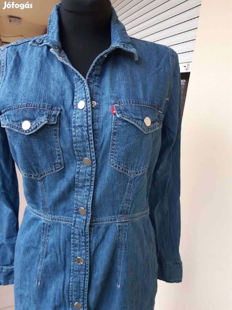 Levis S-es női farmer ruha de nadrághoz is hordható