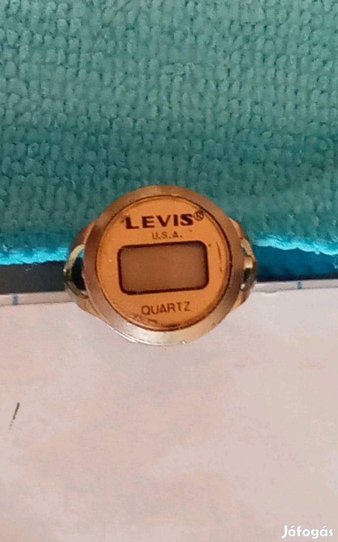 Levis gyűrű óra quarz retró ritka gyűjtői darab
