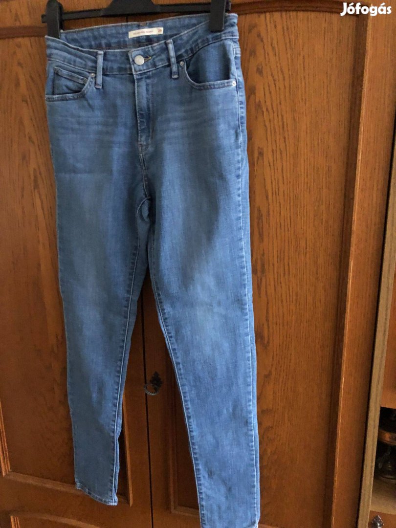 Levis női 721-es farmernadrág 29 méretű