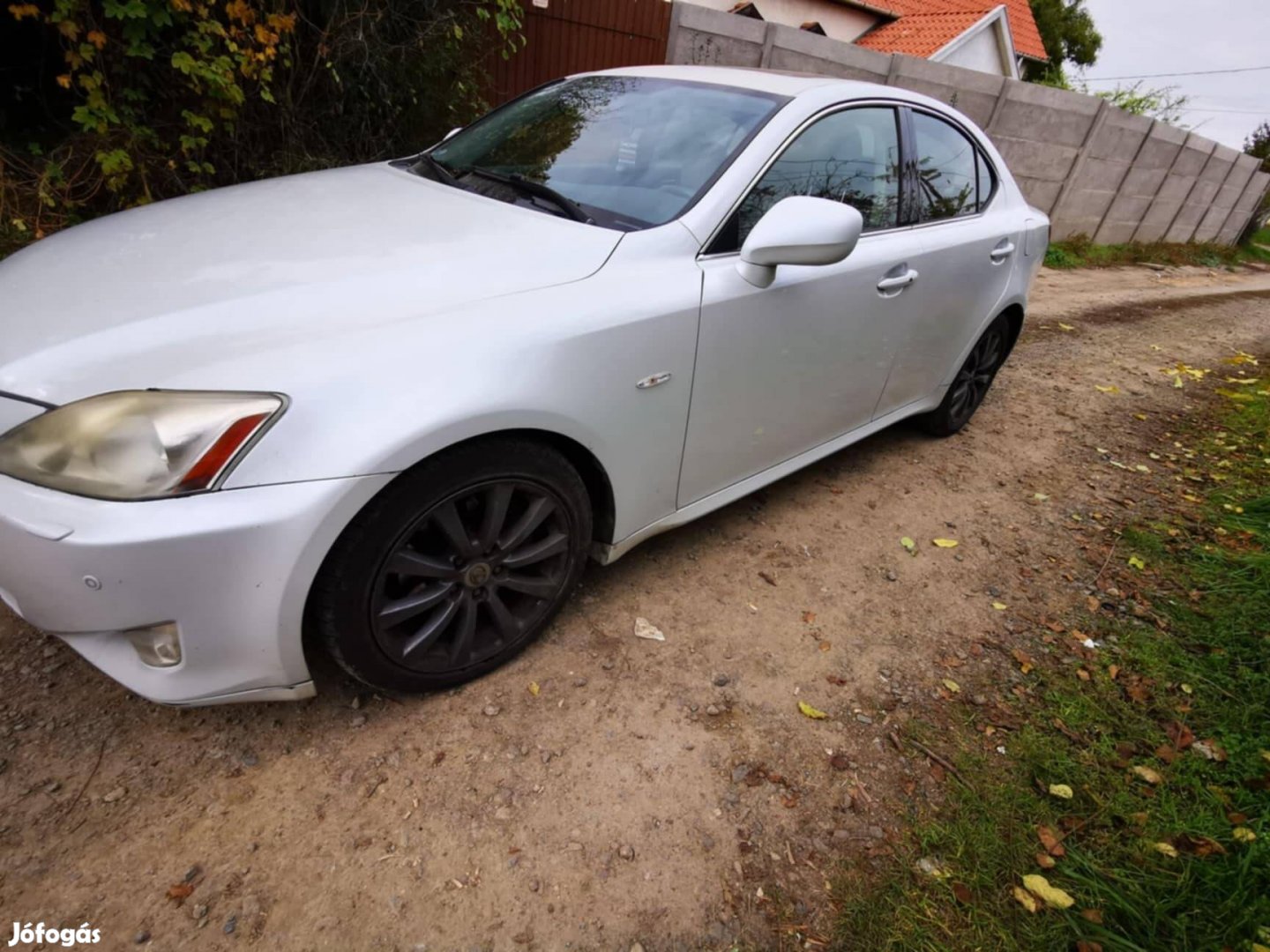 Lexus Is220d bontás 