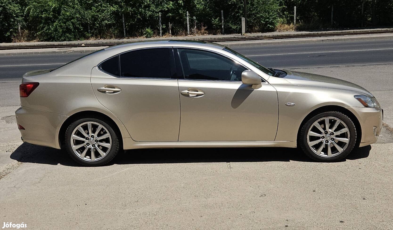 Lexus Is250-Mark Levinson