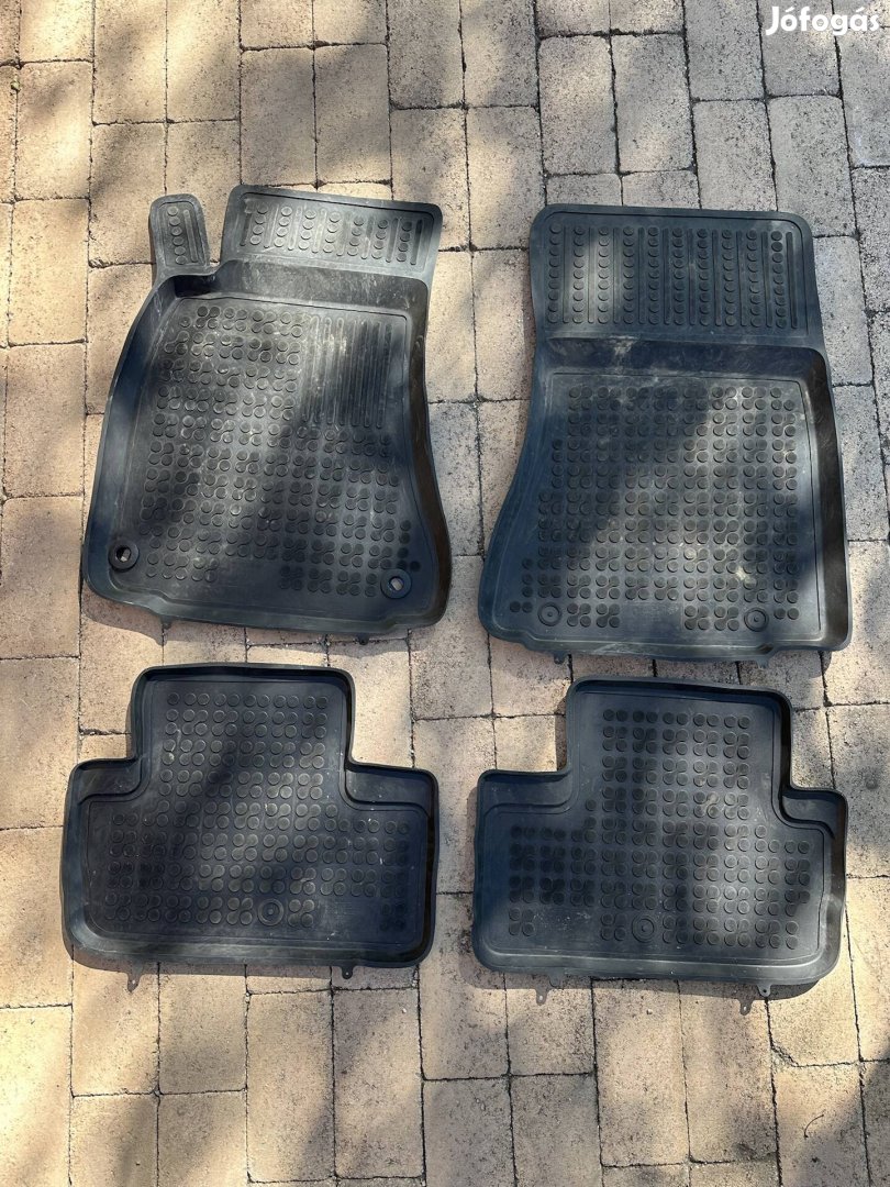 Lexus Is 2006-2013 méretpontos gumiszőnyeg