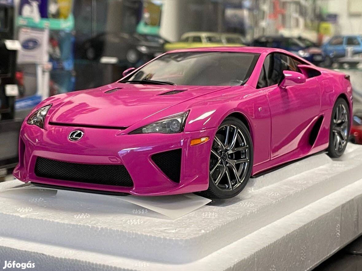 Lexus LFA 2012 Passionate Pink 1:18 1/18 Autoart Composite 78859