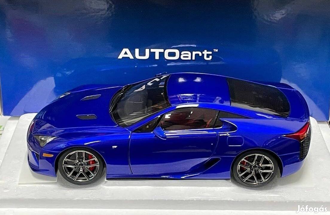 Lexus LFA 2012 Pearl Blue 1:18 1/18 Autoart Composite 78858