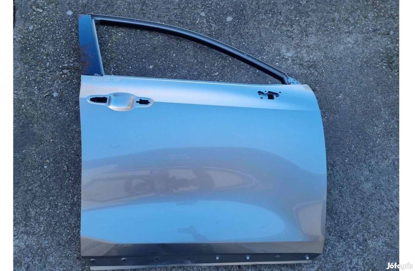 Lexus NX 2021- jobb első ajtó