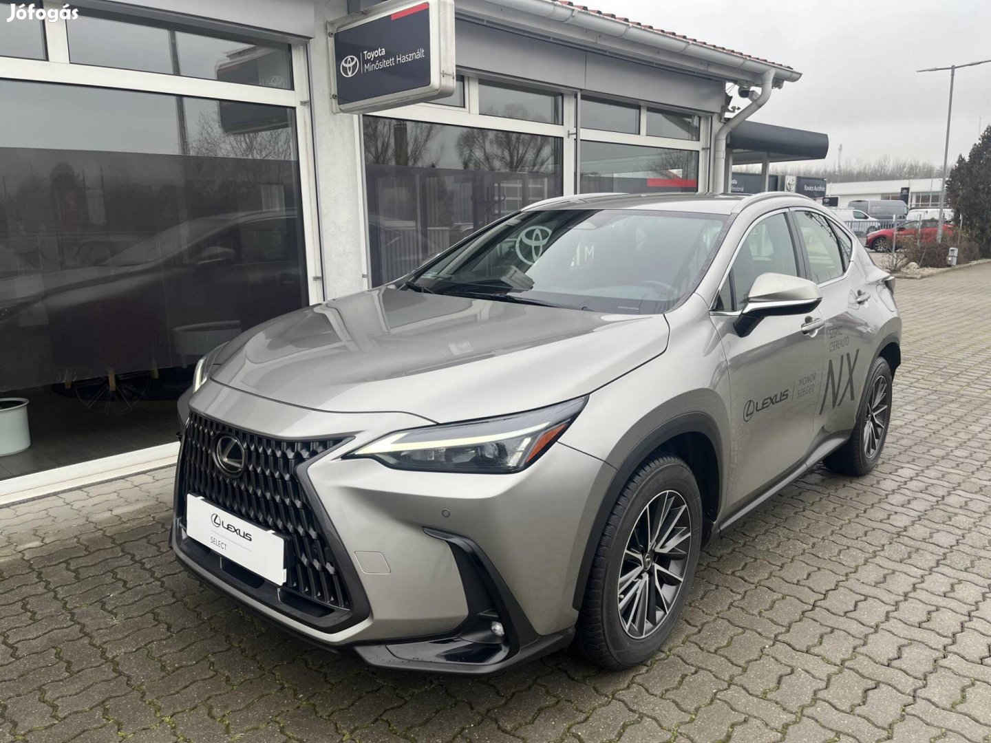 Lexus NX 350h Business Edition AWD CVT