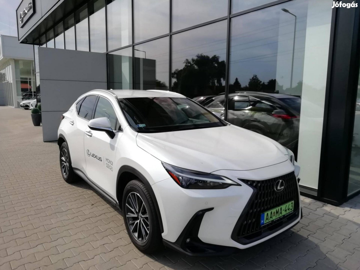Lexus NX 450h+ Executive AWD CVT
