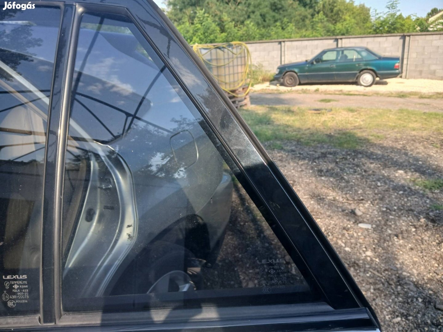 Lexus RX 400h bal hátsó kis ablak üveg