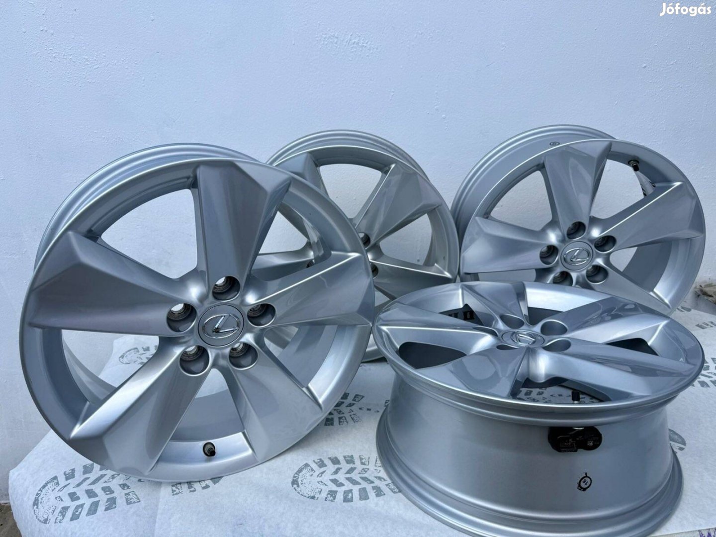 Lexus gyári alufelni 17" 5x114.3