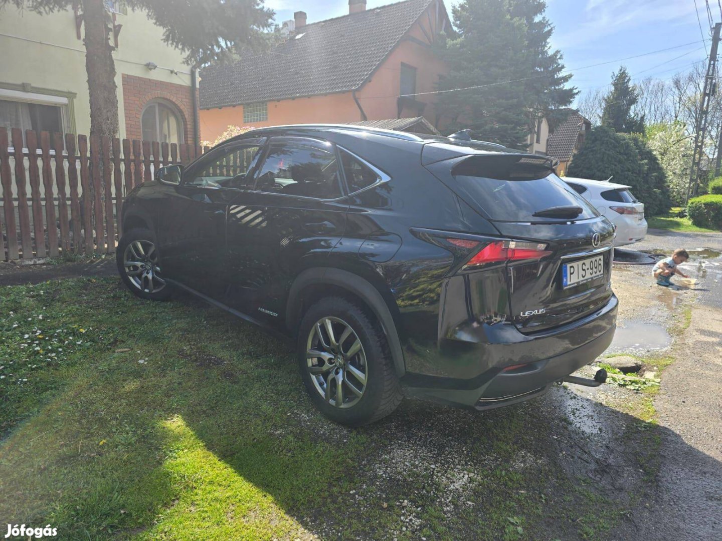 Lexus nx300 autó