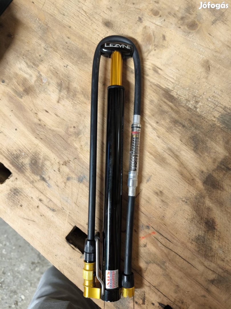 Lezyne bringa pumpa
