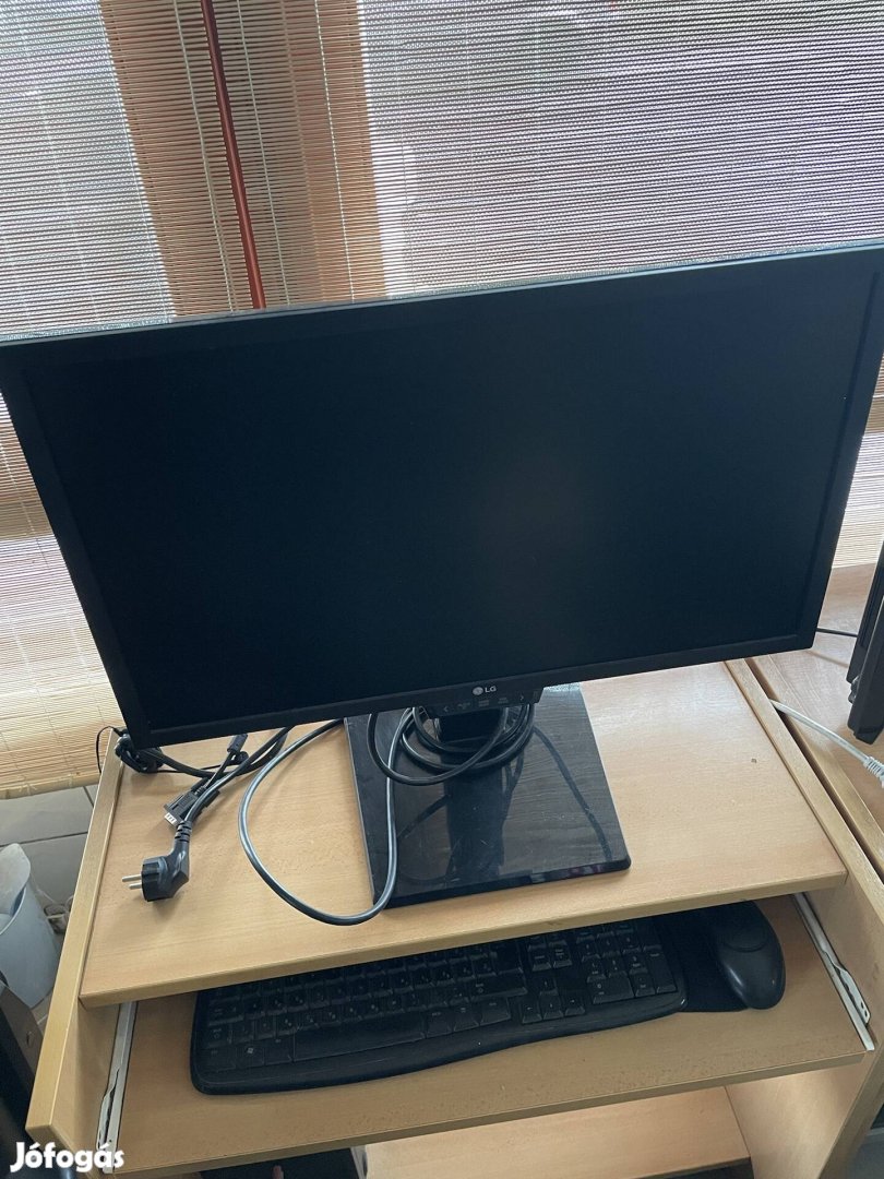 Lg 144hz monitor 24"