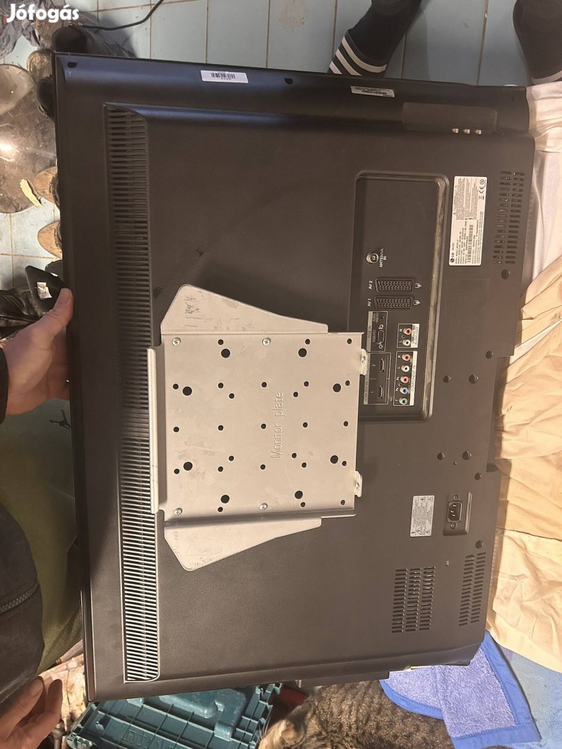 Lg 32LC52 televizio