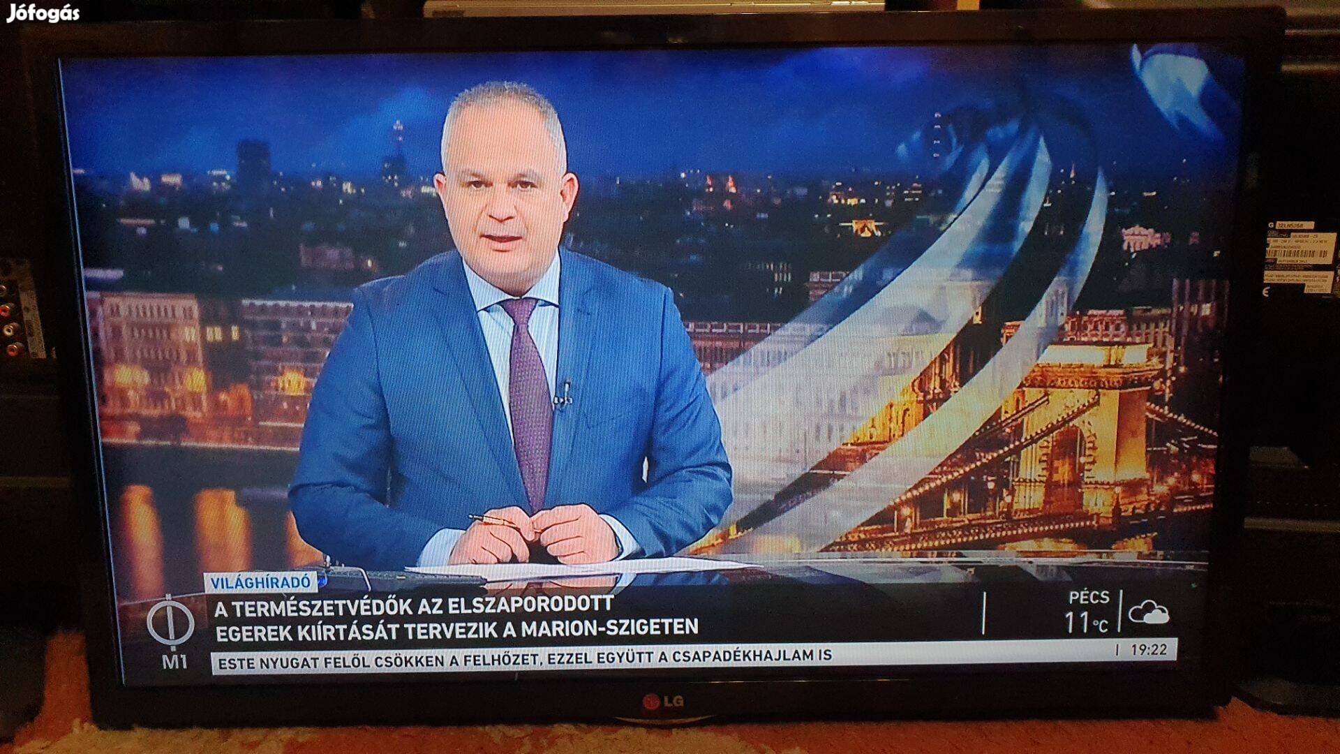 Lg 32LN536B LED LCD tv hibás alkatrésznek,csík a szélén