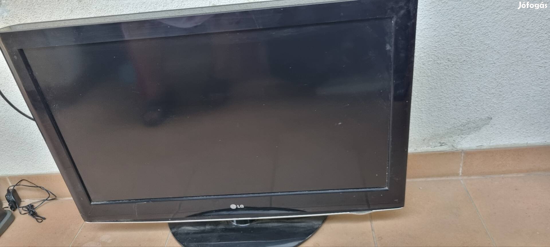 Lg 37" LCD televízió hibás 