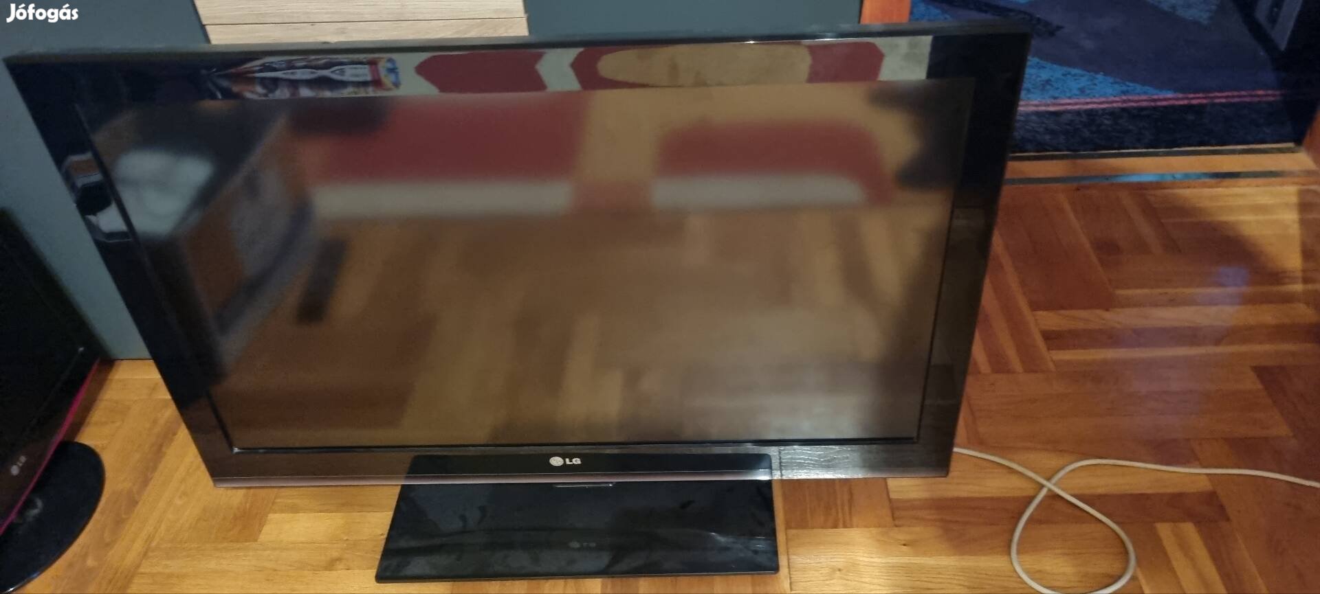 Lg 37" televízió hibás 