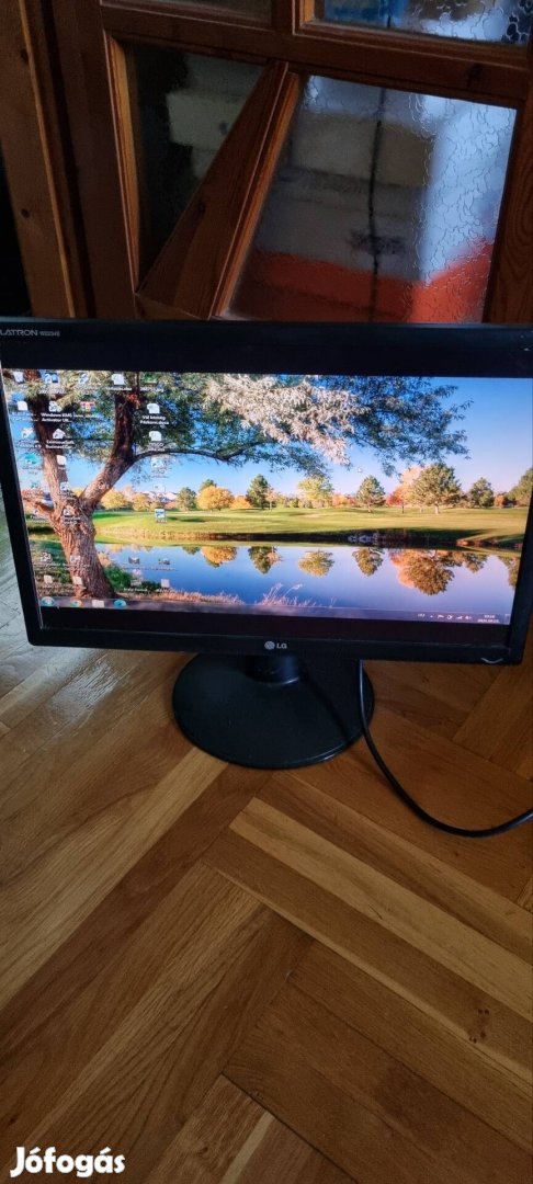 Lg Flatron w2234S 22" monitor hibás