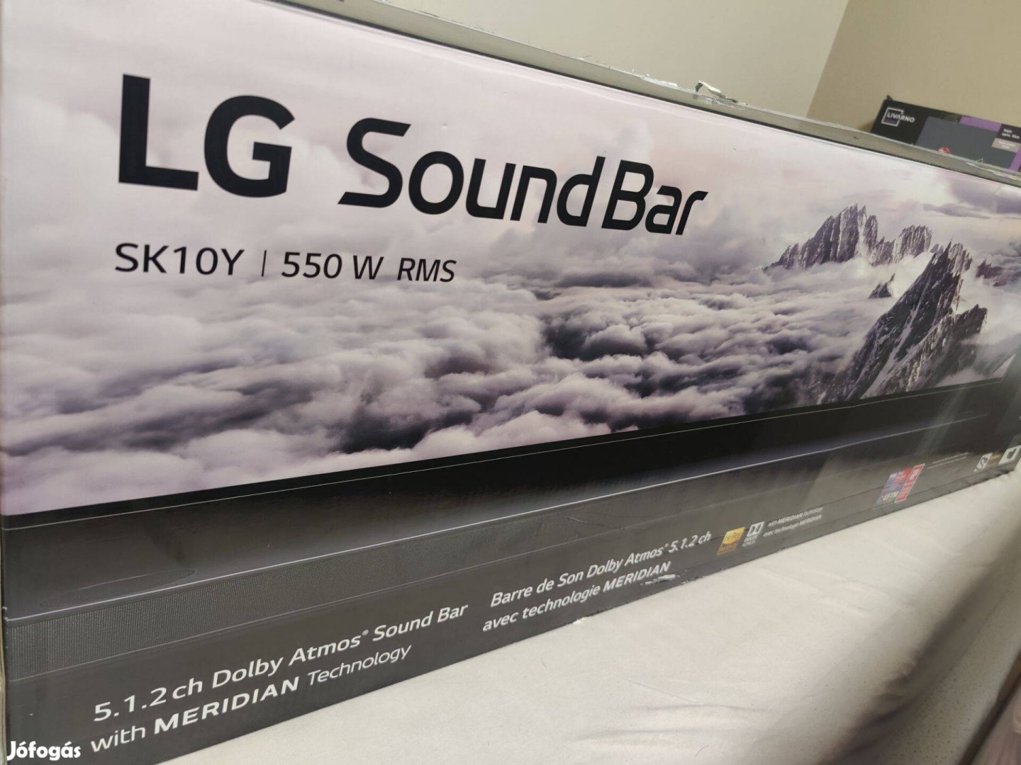 Lg sk10y + spk8-s. Soundbar