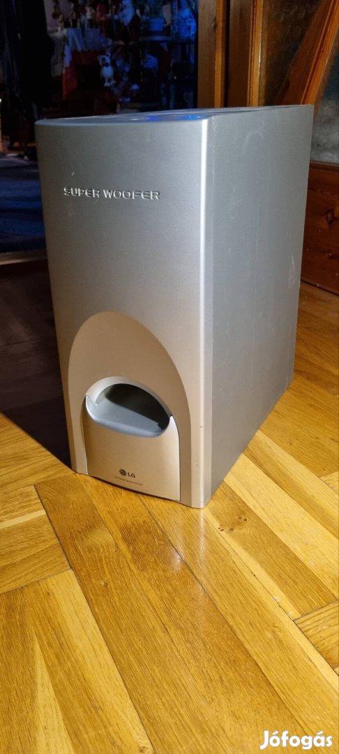 Lg subwoofer, mélynyomó 