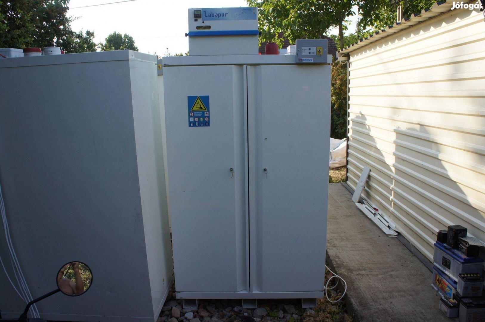 Li-ion akkumulátor tároló tűzbiztos szekrény