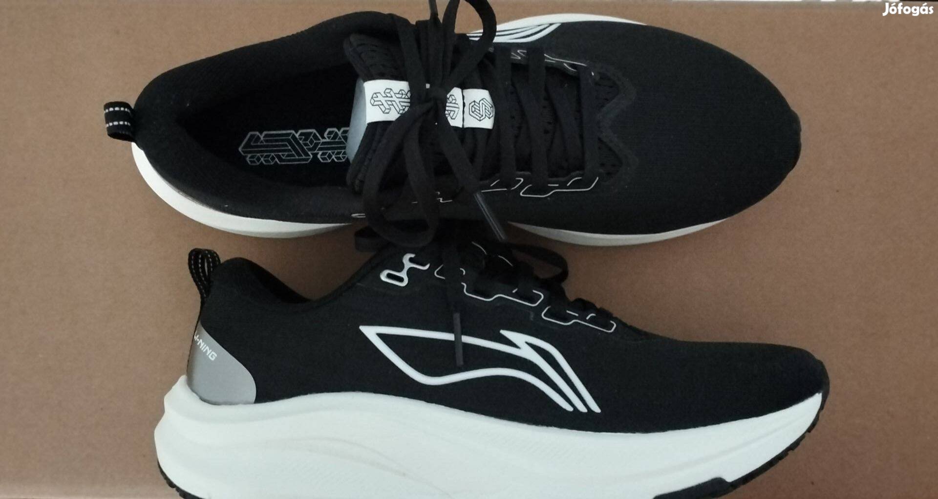 Li-ning Red Hare 8 női futócipő 39-es
