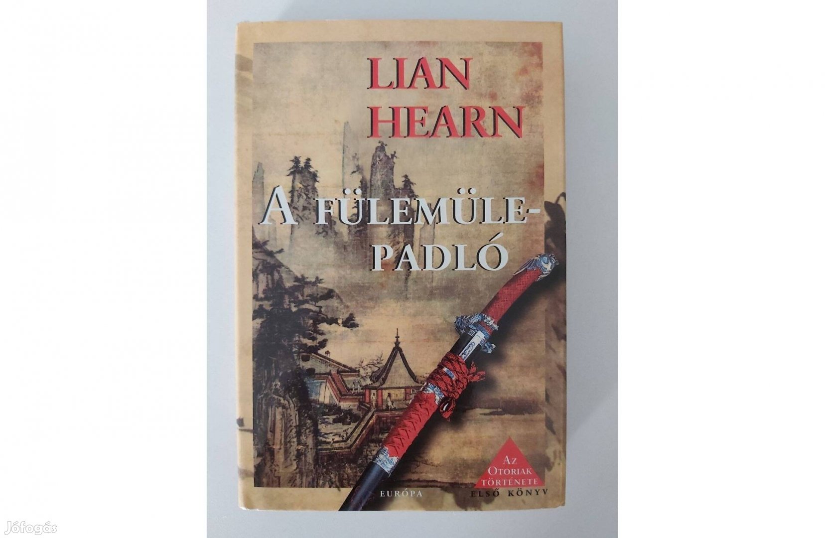 Lian Hearn: A fülemülepadló