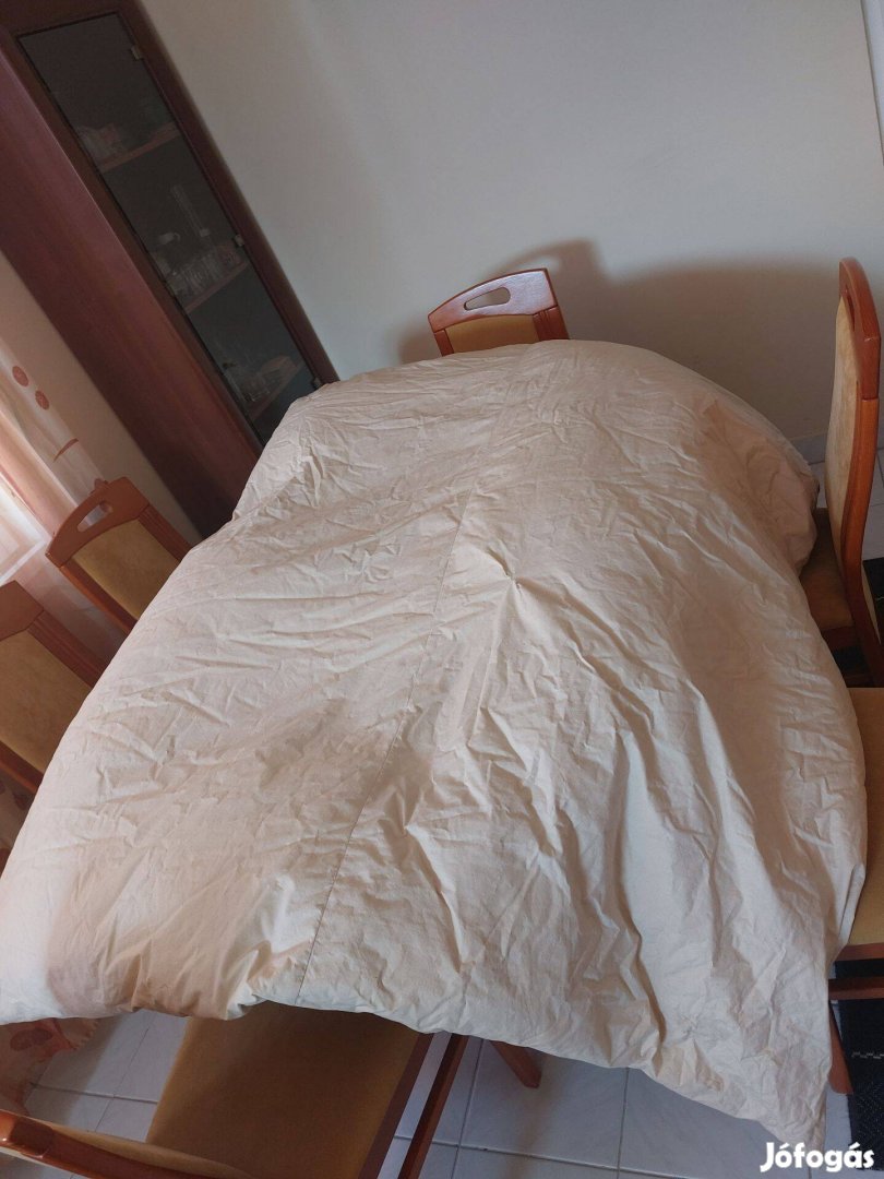 Libatollas dunyha eladó 2darab