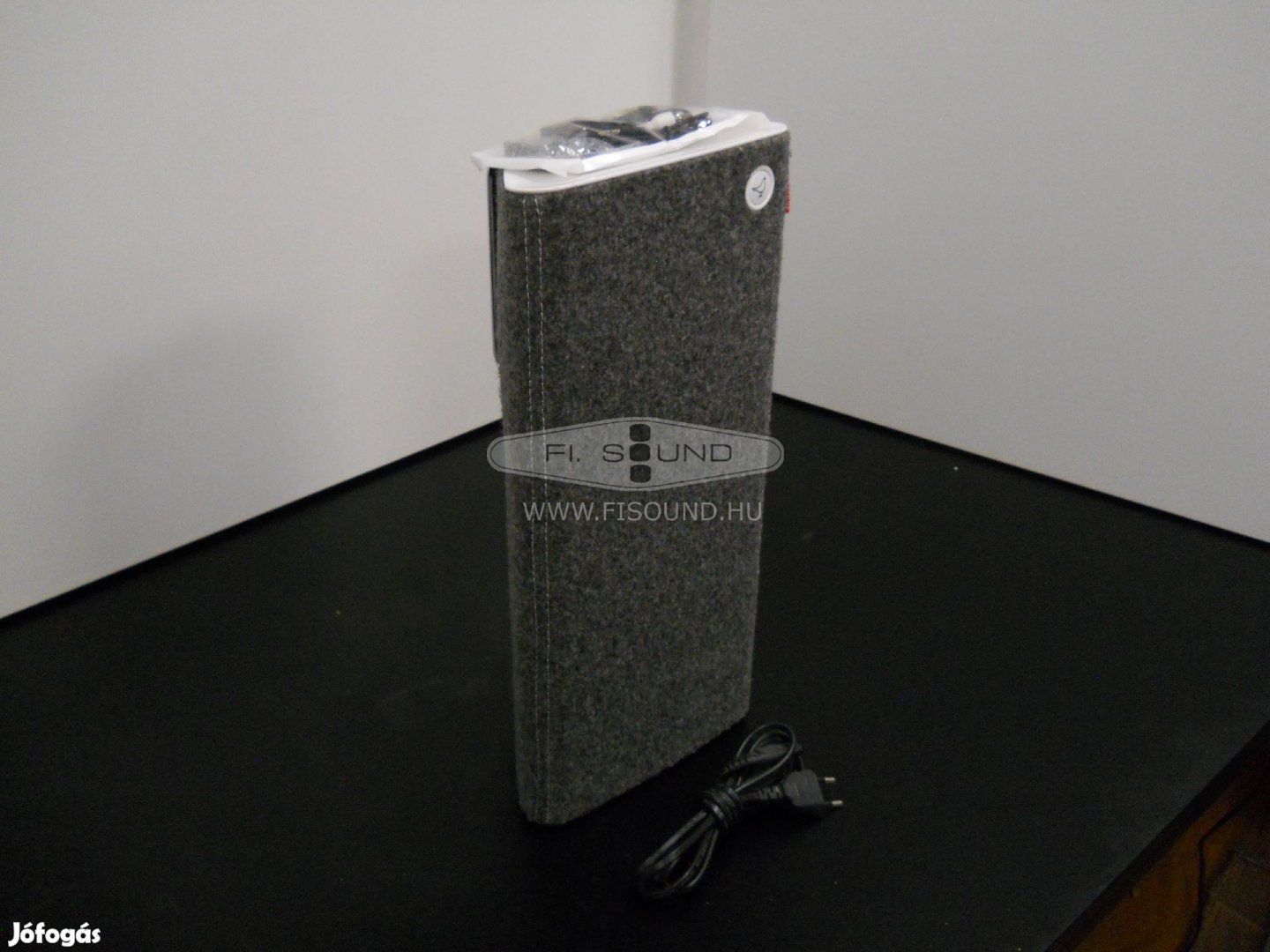 Libratone Live ,120W,aktív hordozható 3 utas hangfal