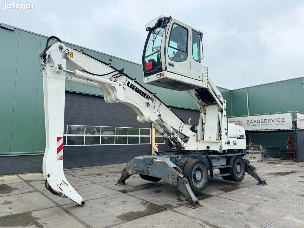 Liebherr A316 átrakógép / 15800üó / Lízing 20%-tól