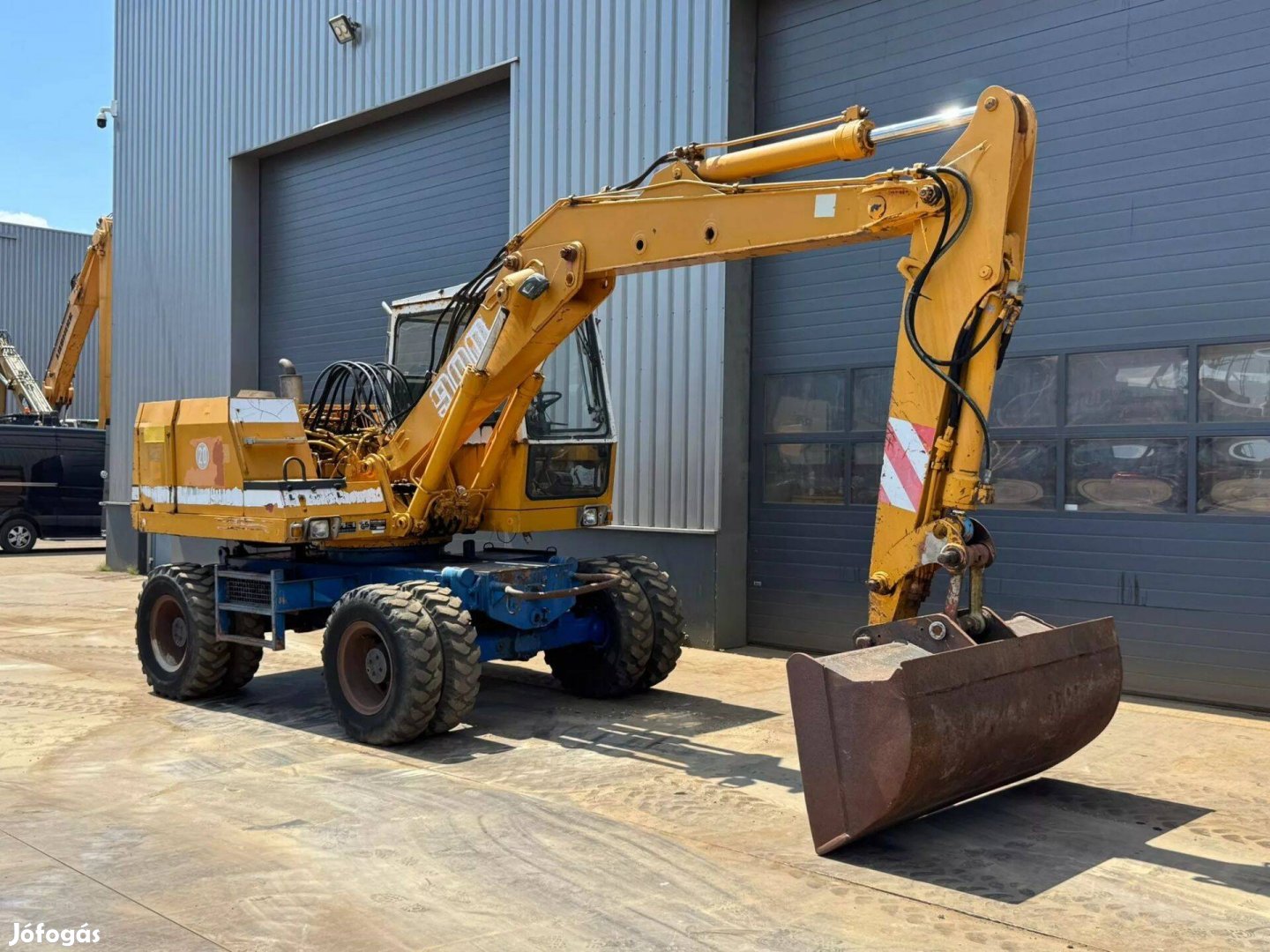 Liebherr A900C / 5582 üzemóra / Lízing 20%-tól