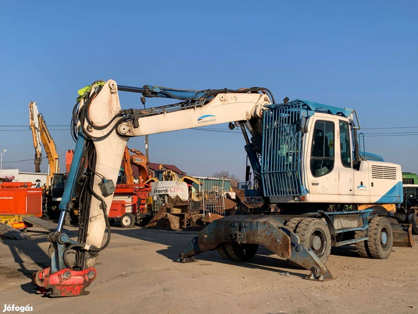 Liebherr A914C gumikerekes kotró