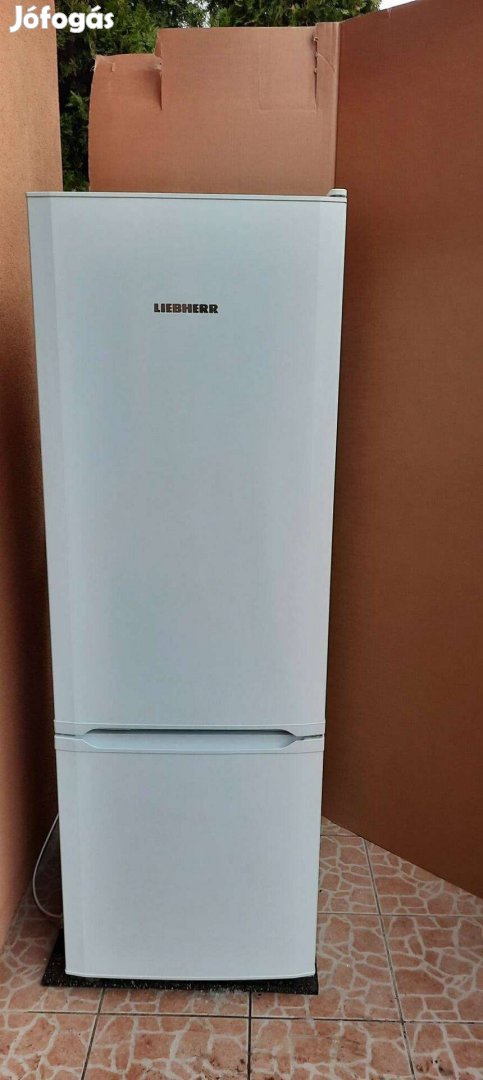 Liebherr CU 2831 kombinált szabadonálló alulfagyasztós hűtőszekrény