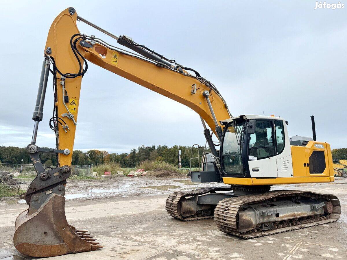 Liebherr R922LC / 5100üó / Lízing 20%-tól