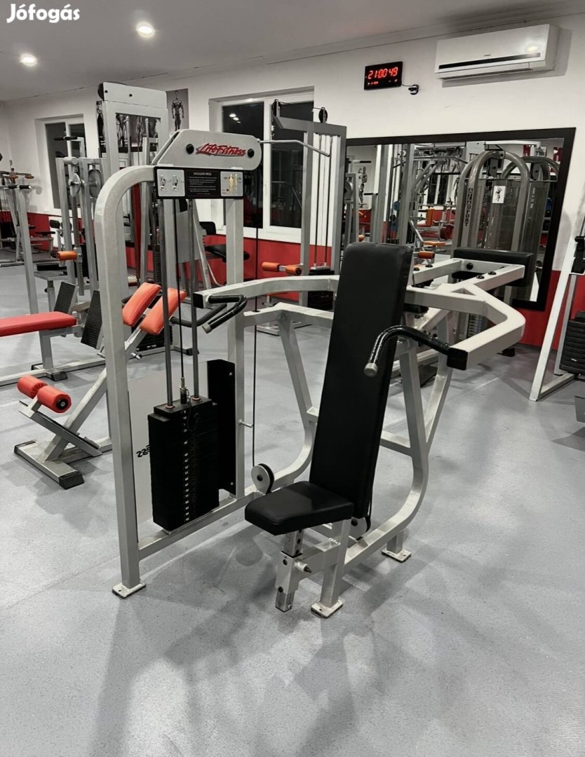 Life fitness Atlas Vállgép Technogym