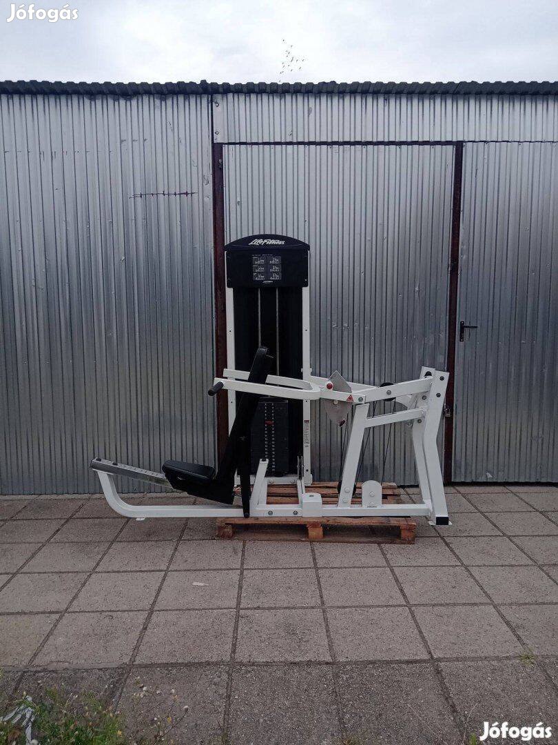 Life fitness kombi mell váll gép chest shoulder press