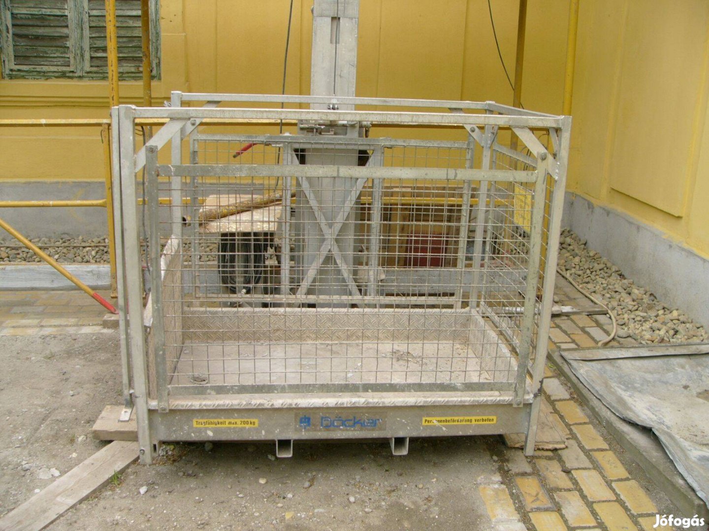 Lift, Felvonó, Böcker tip. teherfelvonó