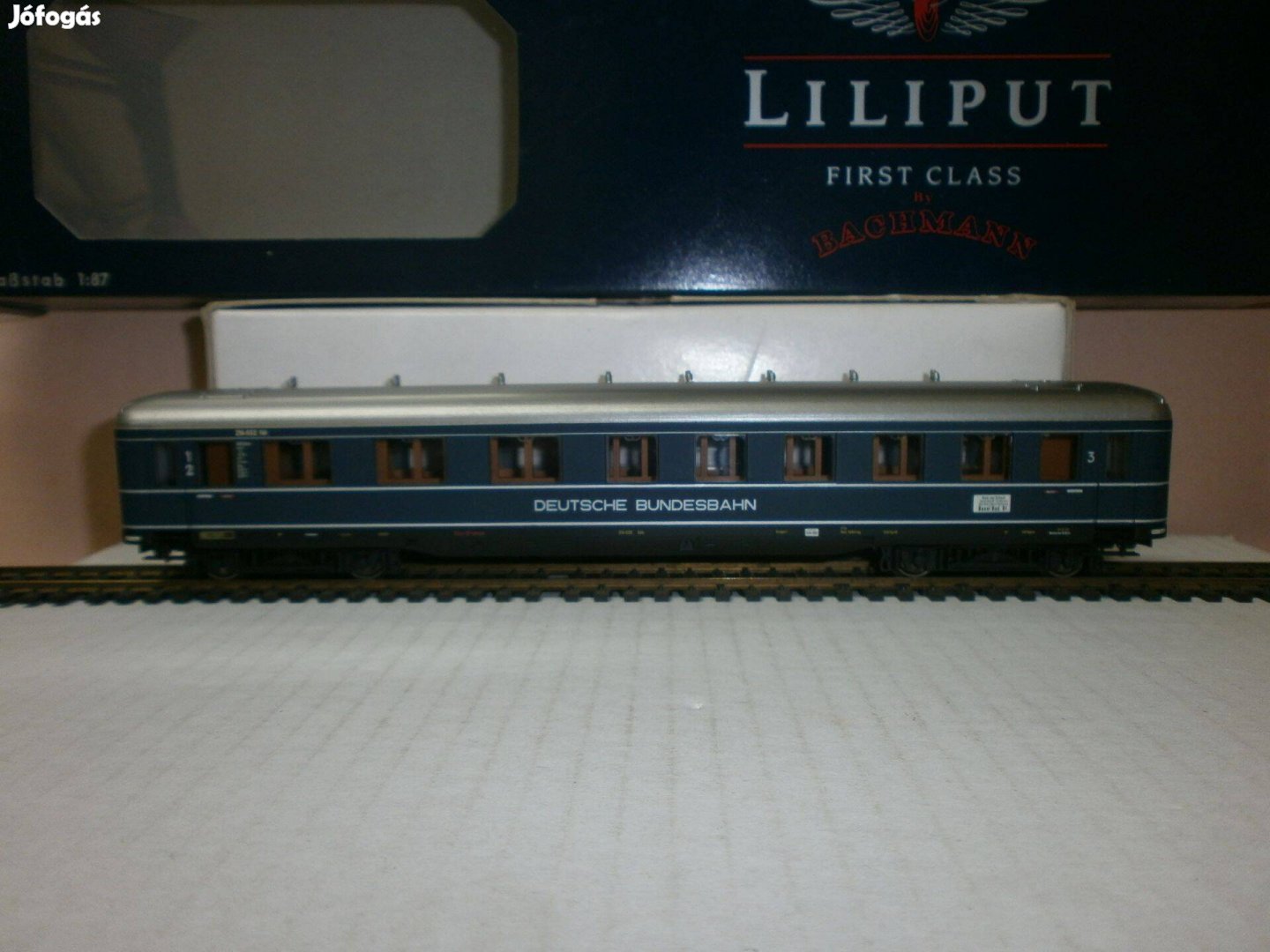 Liliput L 383501 - DB - 1/2/3. oszt. - H0 (kkk) - Nem