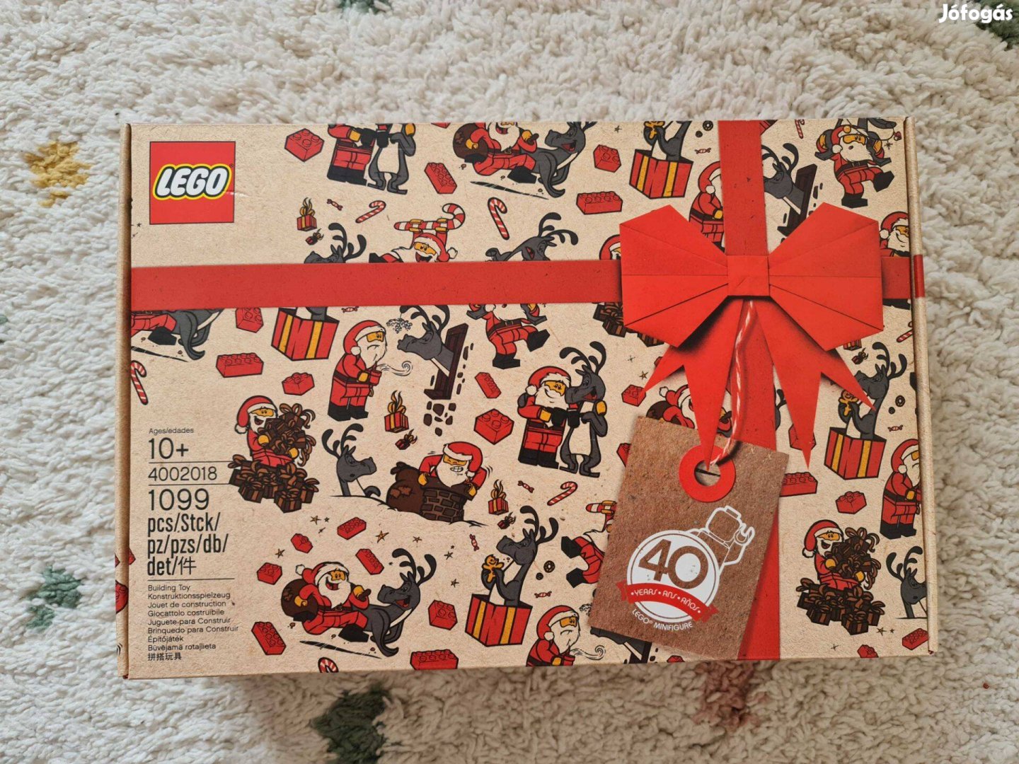 Limitált dolgozói karácsonyi LEGO szett 4002018