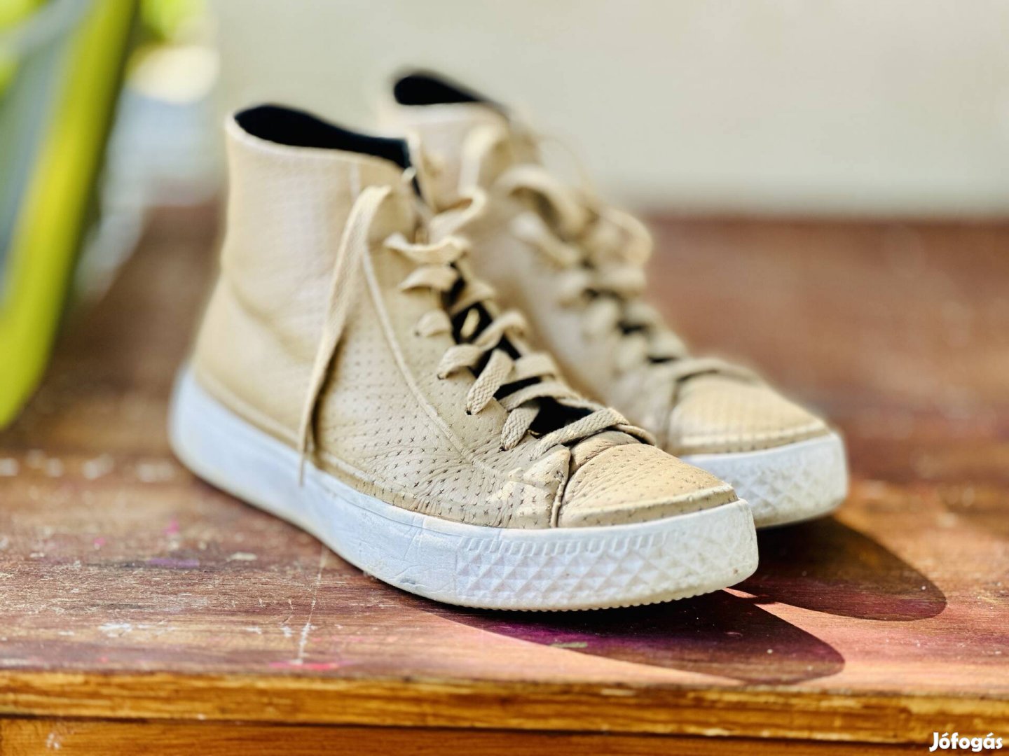 Limitalt ritka Prémium Converse 43 cipő