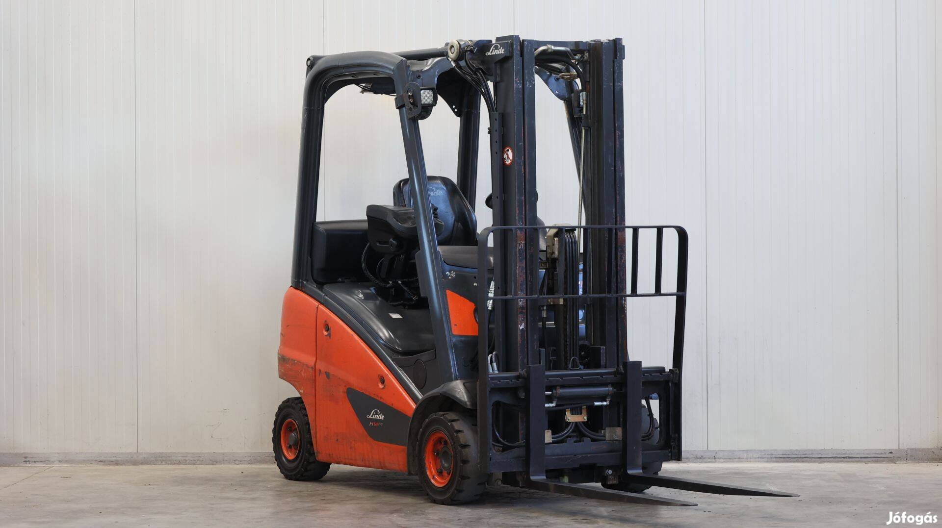 Linde H14T-01 1,4 tonnás gázos targonca